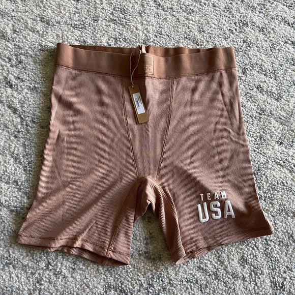 ❗️SOLD❗️ - Picture 3 of 5